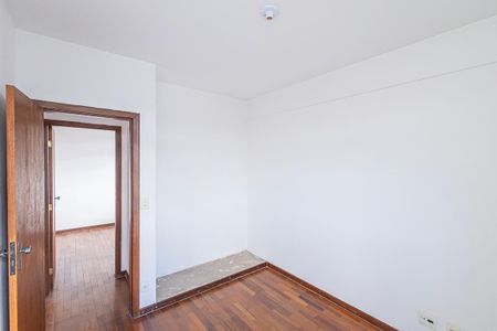 Apartamento para alugar com 116m², 3 quartos e 1 vagaquarto 2