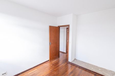 Apartamento para alugar com 116m², 3 quartos e 1 vagaquarto 2