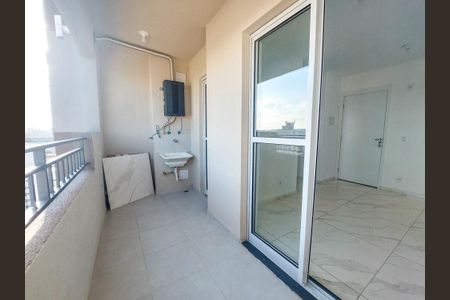 Apartamento à venda com 44m², 2 quartos e 1 vaga Apartamento à venda com 44m², 2 quartos e 1 vagaVaranda da Sala/Cozinha