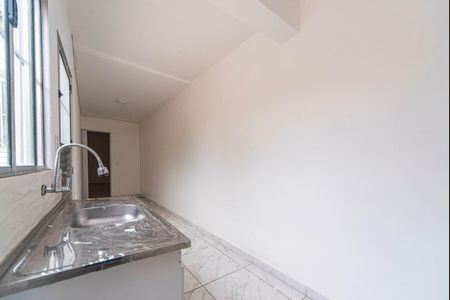 Studio para alugar com 35m², 1 quarto e sem vaga Studio para alugar com 35m², 1 quarto e sem vagaCozinha e Área de Serviço
