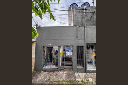 Studio para alugar com 35m², 1 quarto e sem vaga Studio para alugar com 35m², 1 quarto e sem vagaFachada