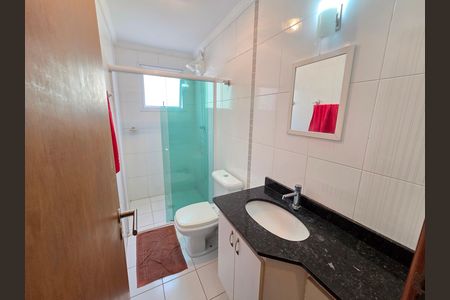 Apartamento para alugar com 97m², 2 quartos e 1 vaga Apartamento para alugar com 97m², 2 quartos e 1 vagaBanheiro