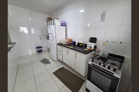 Cozinha de apartamento para alugar com 2 quartos, 97m² em Aviação, Praia Grande