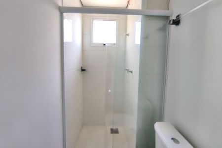 Banheiro Suíte  de apartamento para alugar com 2 quartos, 51m² em Parque Fazendinha, Campinas