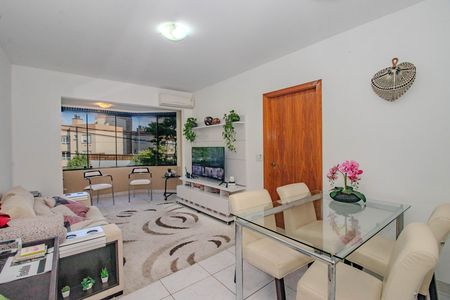 Sala de apartamento à venda com 1 quarto, 61m² em Petrópolis, Porto Alegre