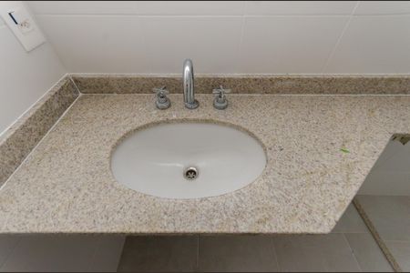 Apartamento para alugar com 242m², 4 quartos e 2 vagas Apartamento para alugar com 242m², 4 quartos e 2 vagasSuíte - Banheiro
