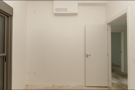 Apartamento para alugar com 242m², 4 quartos e 2 vagas Apartamento para alugar com 242m², 4 quartos e 2 vagasQuarto 3