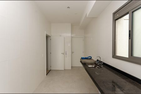 Apartamento para alugar com 242m², 4 quartos e 2 vagas Apartamento para alugar com 242m², 4 quartos e 2 vagasCozinha