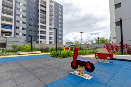 Apartamento para alugar com 242m², 4 quartos e 2 vagas Apartamento para alugar com 242m², 4 quartos e 2 vagasÁrea comum - Playground