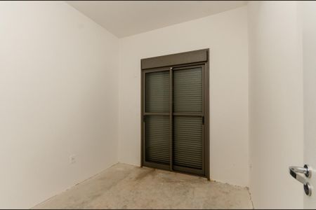 Apartamento para alugar com 242m², 4 quartos e 2 vagas Apartamento para alugar com 242m², 4 quartos e 2 vagasQuarto 3