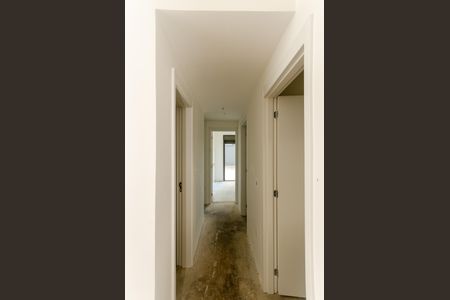 Apartamento para alugar com 242m², 4 quartos e 2 vagas Apartamento para alugar com 242m², 4 quartos e 2 vagasCorredor