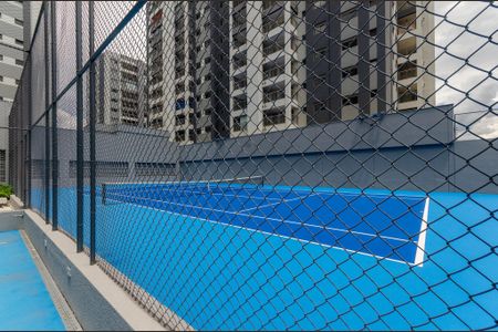 Apartamento à venda com 242m², 4 quartos e 2 vagas Apartamento à venda com 242m², 4 quartos e 2 vagasQuadra Esportiva