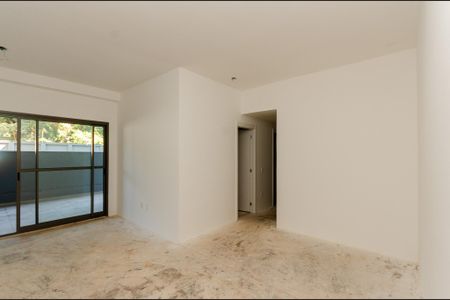 Apartamento à venda com 242m², 4 quartos e 2 vagas Apartamento à venda com 242m², 4 quartos e 2 vagasSala