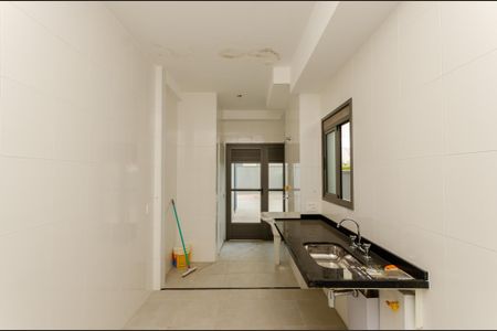 Apartamento à venda com 242m², 4 quartos e 2 vagas Apartamento à venda com 242m², 4 quartos e 2 vagasCozinha