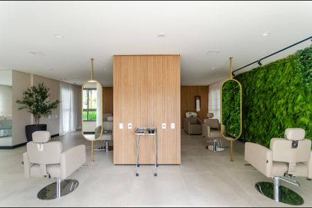 Apartamento à venda com 242m², 4 quartos e 2 vagas Apartamento à venda com 242m², 4 quartos e 2 vagasSalão de Beleza