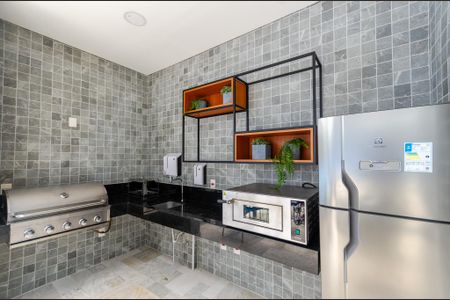 Apartamento à venda com 242m², 4 quartos e 2 vagas Apartamento à venda com 242m², 4 quartos e 2 vagasChurrasqueira 2 - Quadra esportiva