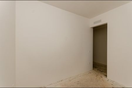 Apartamento à venda com 242m², 4 quartos e 2 vagas Apartamento à venda com 242m², 4 quartos e 2 vagasSuíte