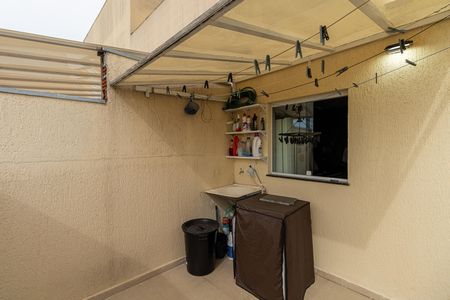 Apartamento à venda com 32m², 1 quarto e sem vagaÁrea de Serviço