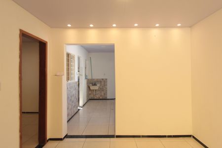 Sala de casa para alugar com 3 quartos, 70m² em Bom Jesus, Belo Horizonte