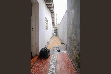Casa à venda com 86m², 2 quartos e 2 vagas Casa à venda com 86m², 2 quartos e 2 vagasCorredor de serviço