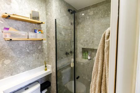 Banheiro de apartamento para alugar com 2 quartos, 36m² em Umarizal, São Paulo