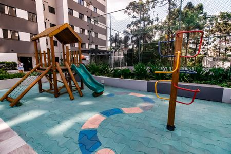 Apartamento para alugar com 36m², 2 quartos e 1 vaga Apartamento para alugar com 36m², 2 quartos e 1 vagaÁrea comum - Playground