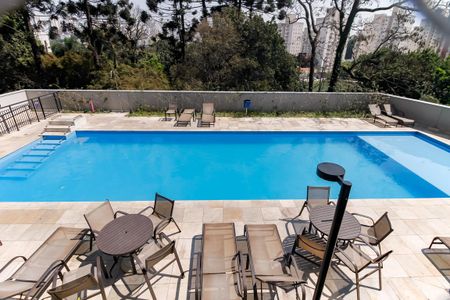 Apartamento para alugar com 36m², 2 quartos e 1 vaga Apartamento para alugar com 36m², 2 quartos e 1 vagaÁrea comum - Piscina