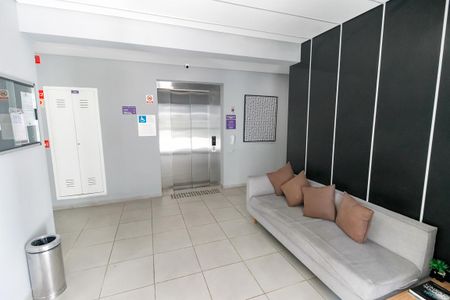 Apartamento para alugar com 36m², 2 quartos e 1 vaga Apartamento para alugar com 36m², 2 quartos e 1 vagaHall de entrada