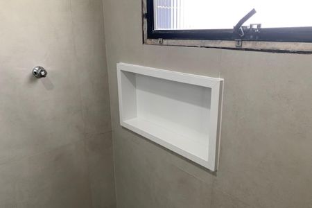 Apartamento para alugar com 100m², 2 quartos e 1 vaga Apartamento para alugar com 100m², 2 quartos e 1 vagaBanheiro