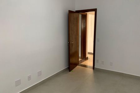 Apartamento para alugar com 100m², 2 quartos e 1 vaga Apartamento para alugar com 100m², 2 quartos e 1 vagaQuarto