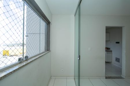 Apartamento para alugar com 55m², 2 quartos e 1 vagaVARANDA