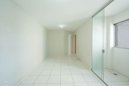 Apartamento para alugar com 55m², 2 quartos e 1 vagaSALA