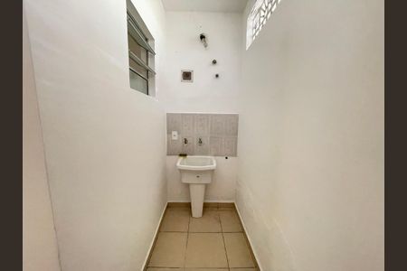 Casa para alugar com 100m², 2 quartos e 1 vagaÁrea de Serviço