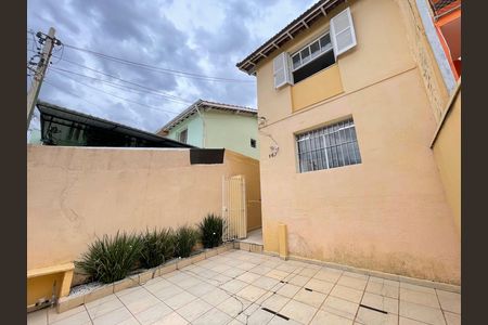 Casa para alugar com 100m², 2 quartos e 1 vagaGaragem