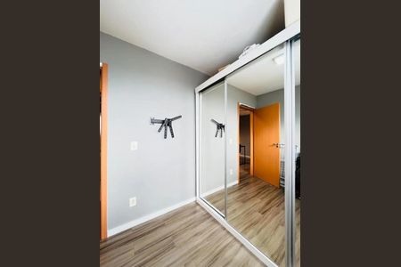 Quarto de apartamento à venda com 2 quartos, 49m² em São Jorge, Novo Hamburgo