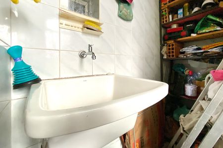 Apartamento à venda com 88m², 3 quartos e 2 vagas Apartamento à venda com 88m², 3 quartos e 2 vagasÁrea de Serviço