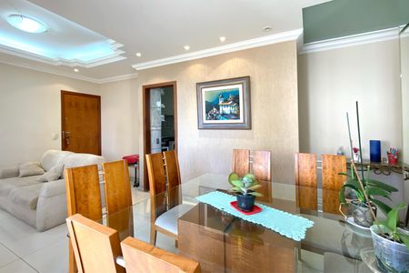 Apartamento à venda com 88m², 3 quartos e 2 vagas Apartamento à venda com 88m², 3 quartos e 2 vagasSala de Jantar