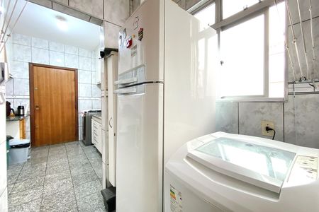 Apartamento à venda com 88m², 3 quartos e 2 vagas Apartamento à venda com 88m², 3 quartos e 2 vagasÁrea de Serviço