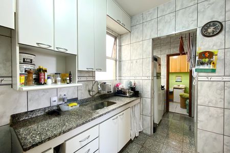 Apartamento à venda com 88m², 3 quartos e 2 vagas Apartamento à venda com 88m², 3 quartos e 2 vagasCozinha