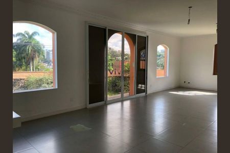 Casa para alugar com 4 quartos, 500m² em Jardim Leonor, São Paulo