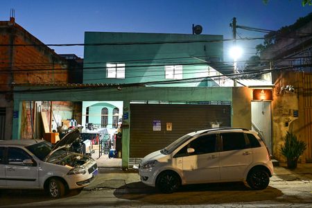 Casa para alugar com 500m², 12 quartos e 4 vagasFachada
