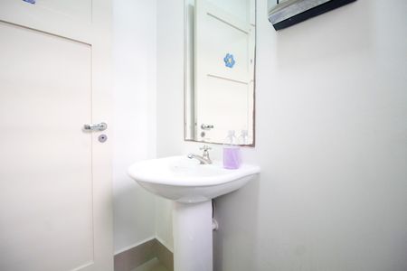 Casa para alugar com 160m², 3 quartos e sem vagaBanheiro de serviço
