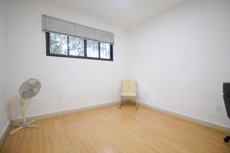 Casa para alugar com 160m², 3 quartos e sem vagaQuarto