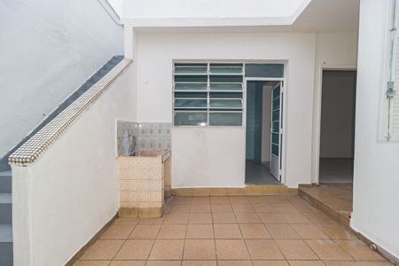 Casa para alugar com 56m², 1 quarto e 1 vaga Casa para alugar com 56m², 1 quarto e 1 vagaÁrea de Serviço/Quintal