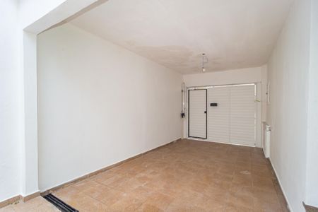 Casa para alugar com 56m², 1 quarto e 1 vaga Casa para alugar com 56m², 1 quarto e 1 vagaGaragem - Área comum