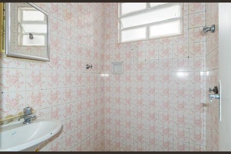 Casa para alugar com 56m², 1 quarto e 1 vaga Casa para alugar com 56m², 1 quarto e 1 vagaBanheiro
