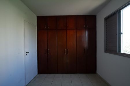 Apartamento à venda com 60m², 2 quartos e 1 vagaQuarto 2