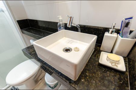 Apartamento para alugar com 43m², 2 quartos e 1 vaga Apartamento para alugar com 43m², 2 quartos e 1 vagaBanheiro