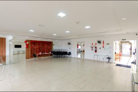 Apartamento para alugar com 43m², 2 quartos e 1 vaga Apartamento para alugar com 43m², 2 quartos e 1 vagaÁrea comum - Salão de festas