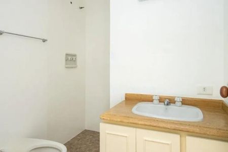 Casa à venda com 4 quartos, 713m² em Chácara Monte Alegre, São Paulo